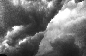 Storm Coming, photo by Carol Weis